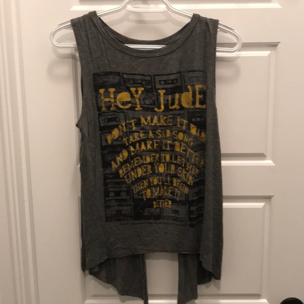 Tank with cut out back